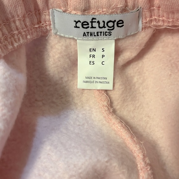 NWT Refuge Athletics joggers - Picture 5 of 6
